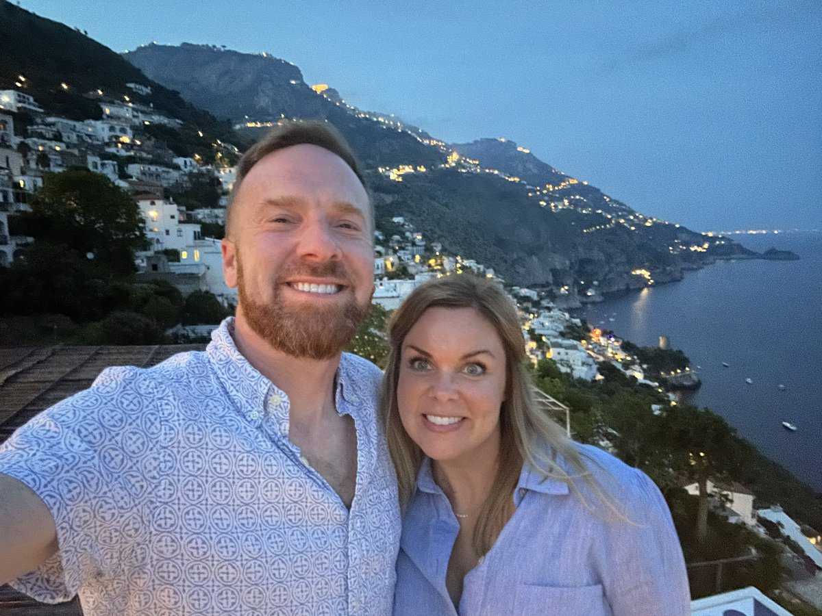 MartinInMontana's tweet photo. @406nighteyes @KULR Belated honeymoon. Shooting a story in Cooke City/Silvergate today. Back to regularly scheduled news reading on Monday. https://t.co/OFSa6Goy9U