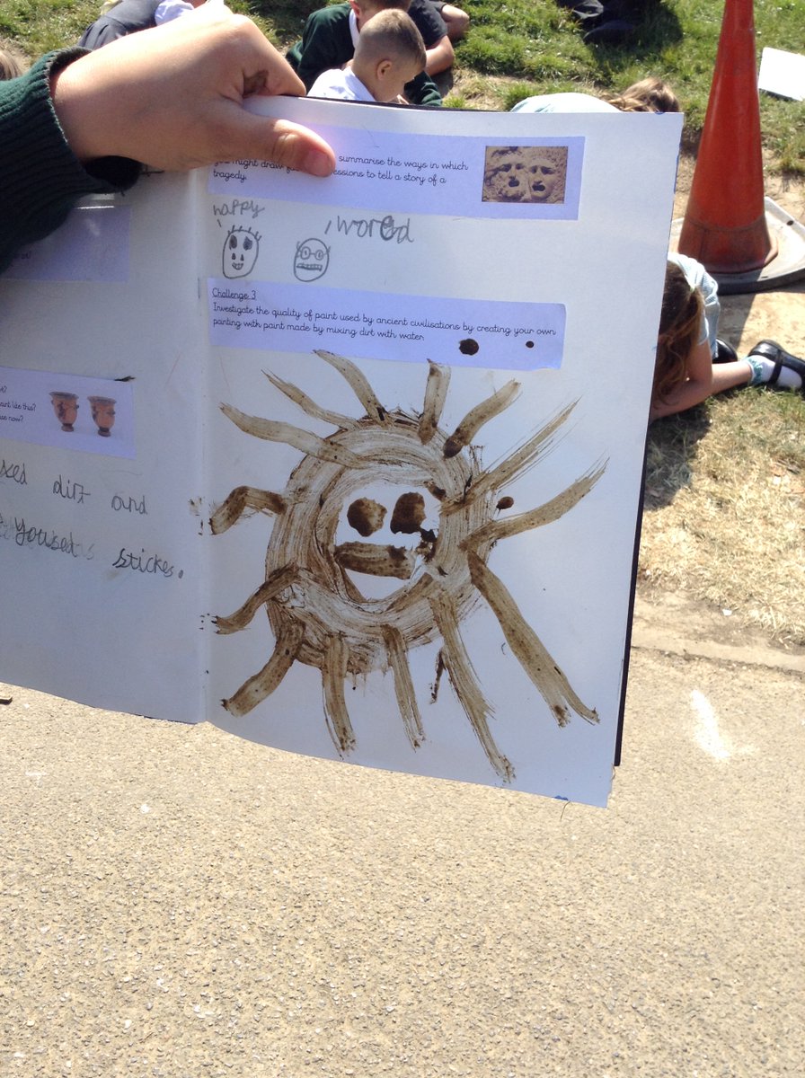 Mrs Stone tweet media