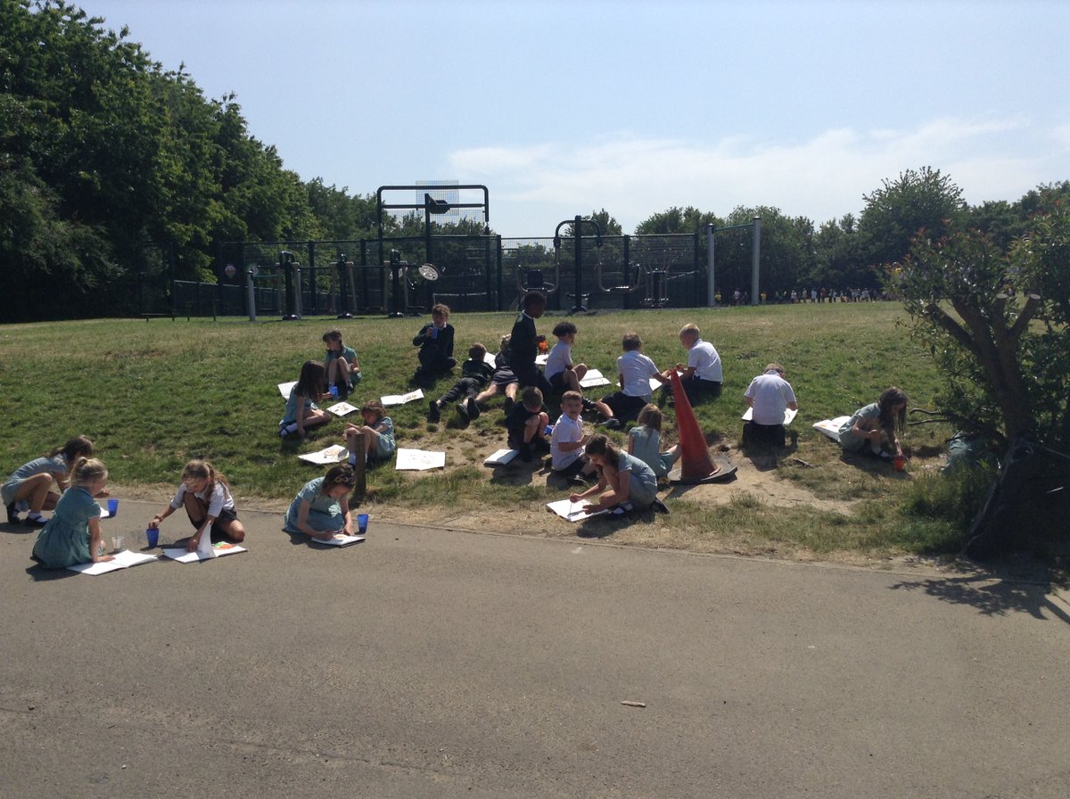 Mrs Stone tweet media