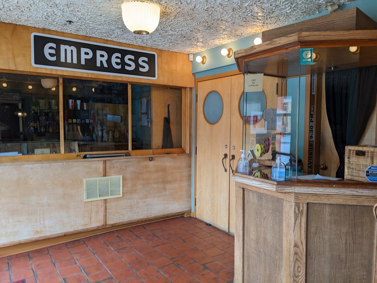 The Empress Theatre, Fort Macleod, Alberta, 1912. Recognized as a provincial historic site in 1982, it continues to operate as a movie theatre/performance venue and is frequently used as a filming location for movies & TV. (The latest Ghostbusters, for ex! 👻) #SSAC2023 @SSACSEAC