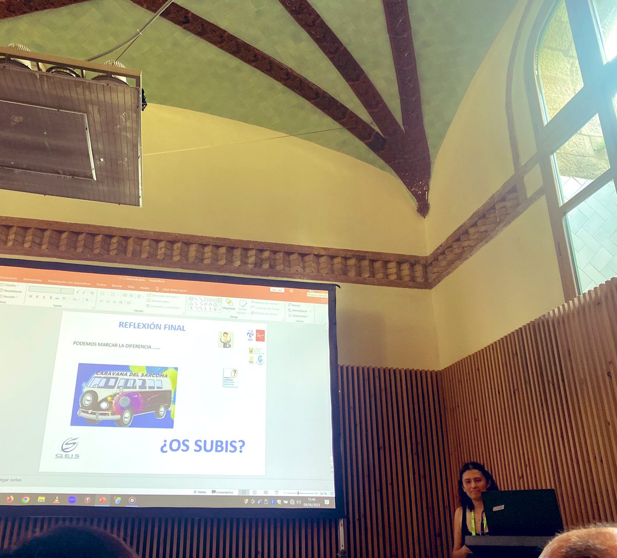 III jornada Sarcomas AEC. 
La importancia de los centros de referencia en Sarcomas 👆más allá de los números, necesitamos calidad y redes nacionales entre los sanitarios y centros hospitalarios. Los pacientes de #sarcoma nos necesitan 👩‍⚕️👨‍⚕️te subes a la caravana del sarcoma?