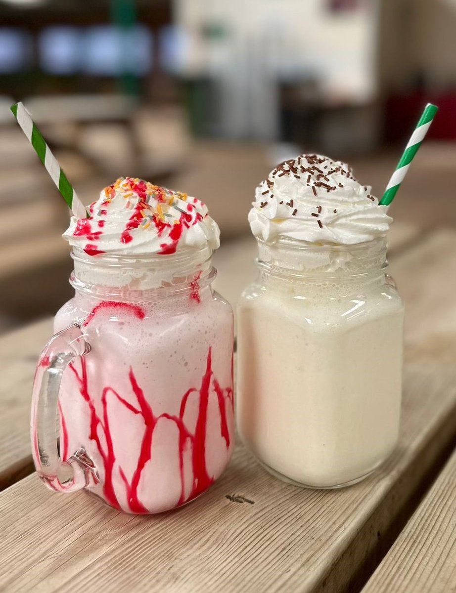 Be sure to check out our new milkshakes from the Café. 😍 A delicious treat made fresh to order with Marshfield Farm Ice Cream. Choose from Strawberry, Vanilla or Chocolate. 🍓🍦🍫 #icecreammilkshake #freshmilkshakes #milkshakes #rovesfarm #cafe #swindon #WILTSHIRE #yummy