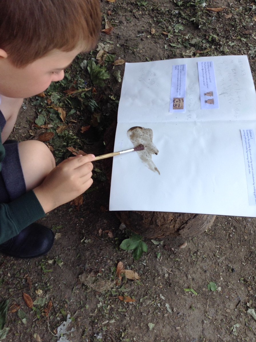 Mrs Stone tweet media