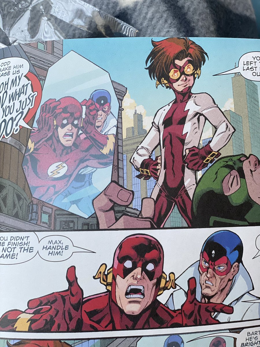 lcandelario0650's tweet photo. Loved the Impulse section on The Flash 800. Great story from Mark Waid, and beautiful art by Todd Nauck. The art style was the original take but modernized in the most effective way. Amazing work! Hoping for an Impulse solo series ๐ฅน๐ฅฐ @MarkWaid @ToddNauck #impulsecomic https://t.co/ZqAg0amGFZ