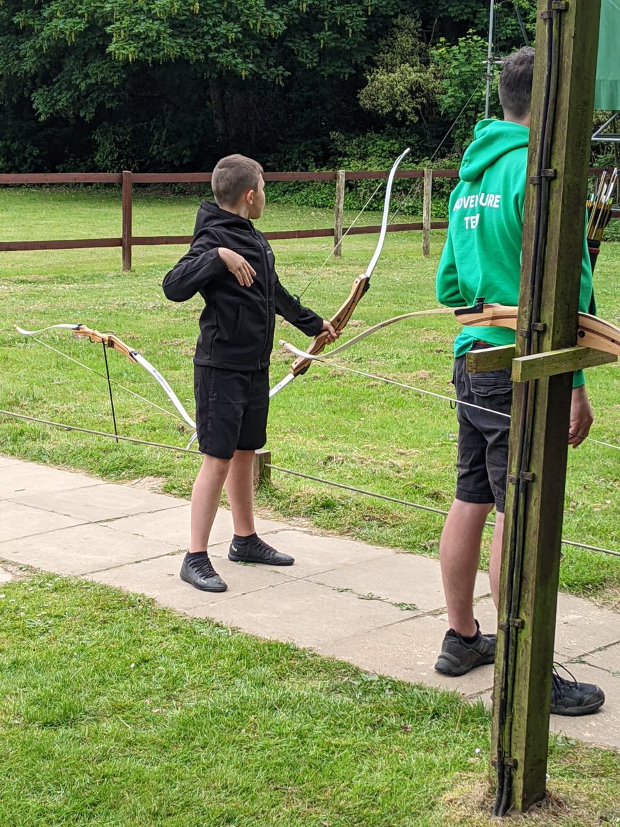Year 6 Kingswood - taking aim it’s Archery time! @WroxhamSchool