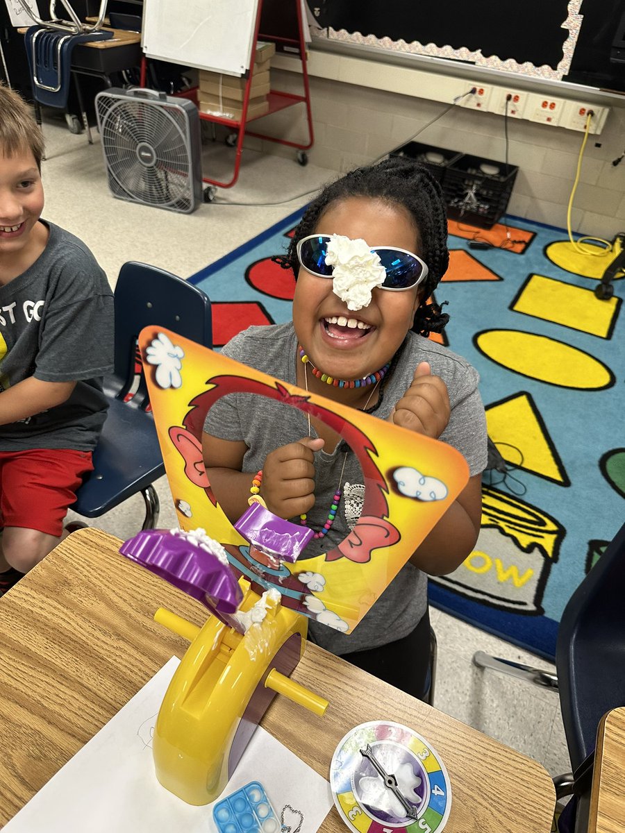 Sarah Schwinn tweet media