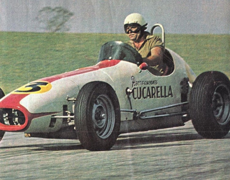 Pasiontuerca's tweet photo. Omar Cuvertino y su MA F1 motor Tornado año 1968 #MAF1 #Cuvertino #Tornado https://t.co/u0kJuVie9A