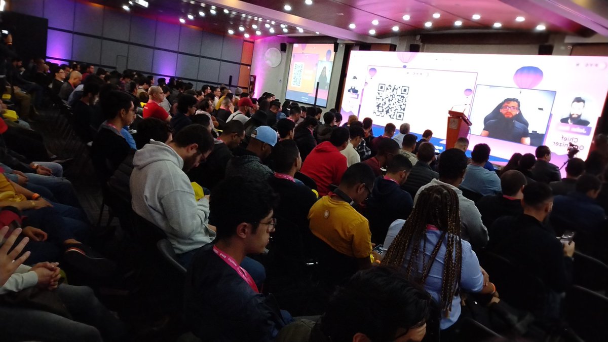 Bend_ai_LLC's tweet image. The first Python conference in Colombia is taking place, as shared in the tweet. This event marks a significant milestone for the programming community in the country. 🇨🇴🐍 #PythonConference #Colombia via Bend.ai