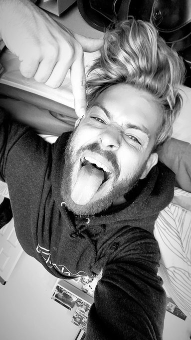 How's your day going?..... https://t.co/DcZu4m6rvk