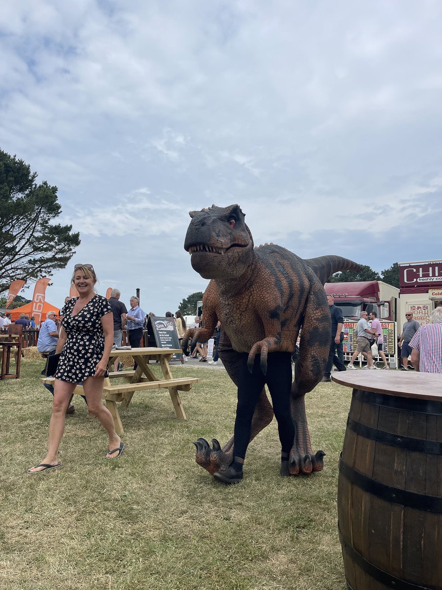 WaveCareers tweet media