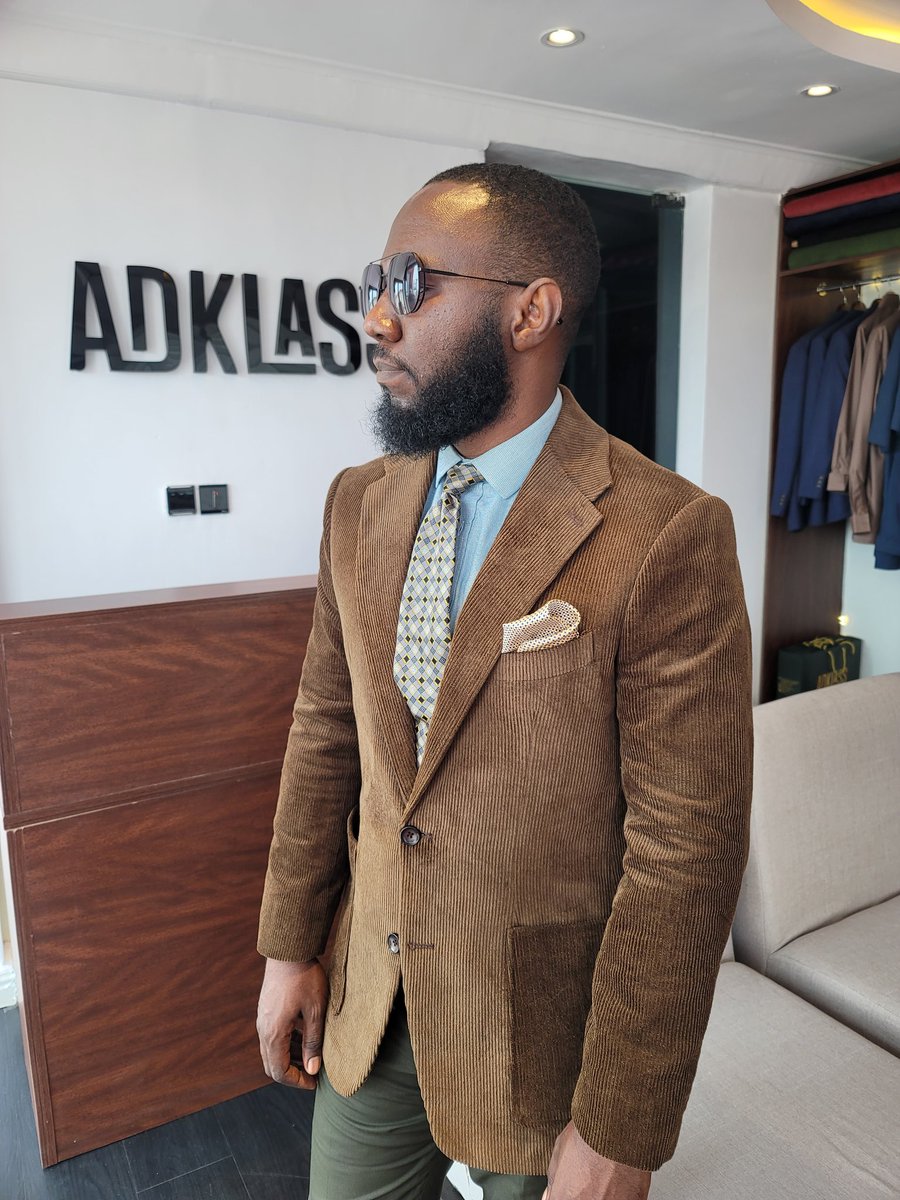 adklass's tweet photo. Tailored!!! https://t.co/3yUGxL67Yo