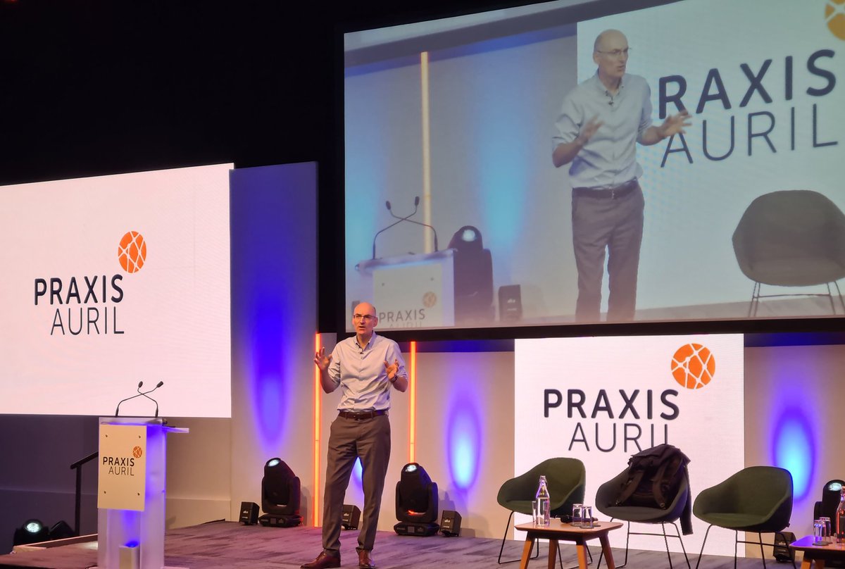 Emma Longland tweet media