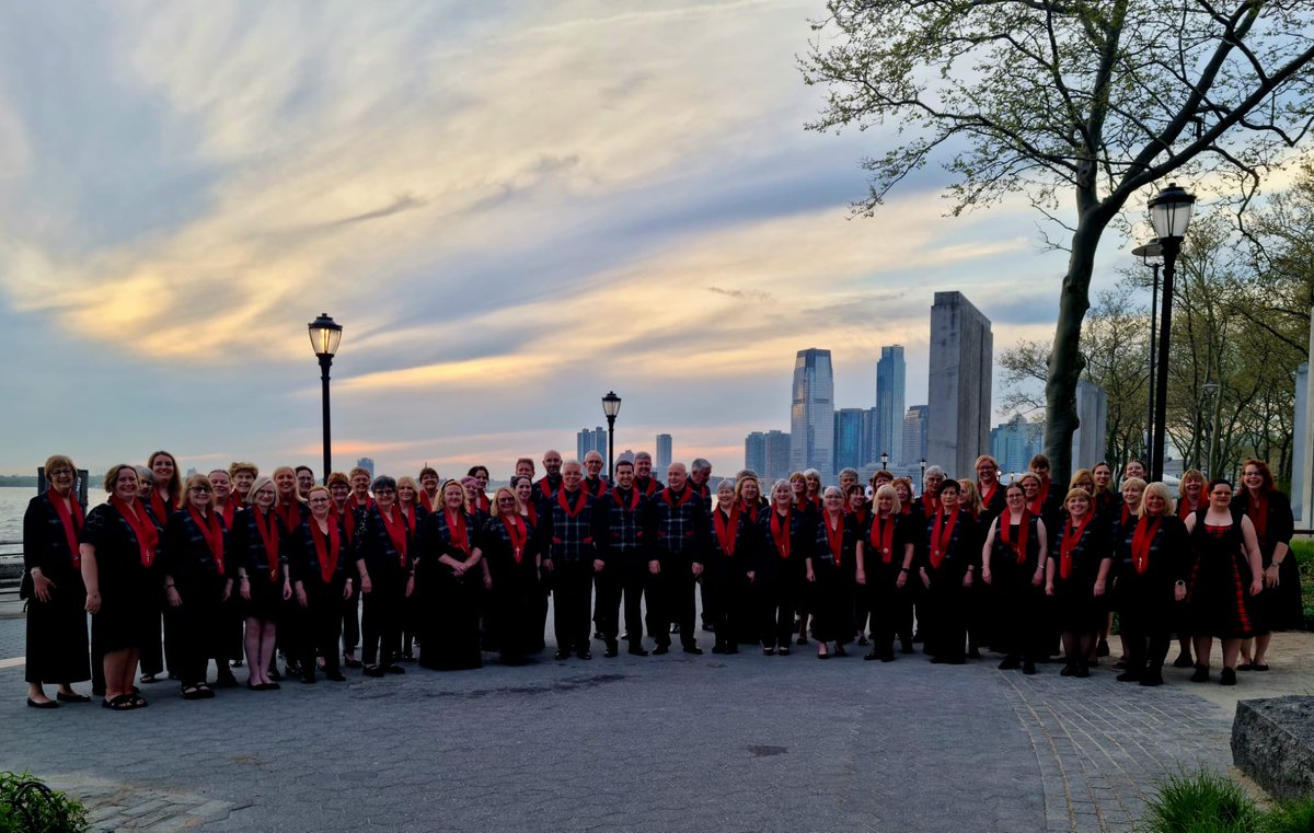 Police Choir tweet media