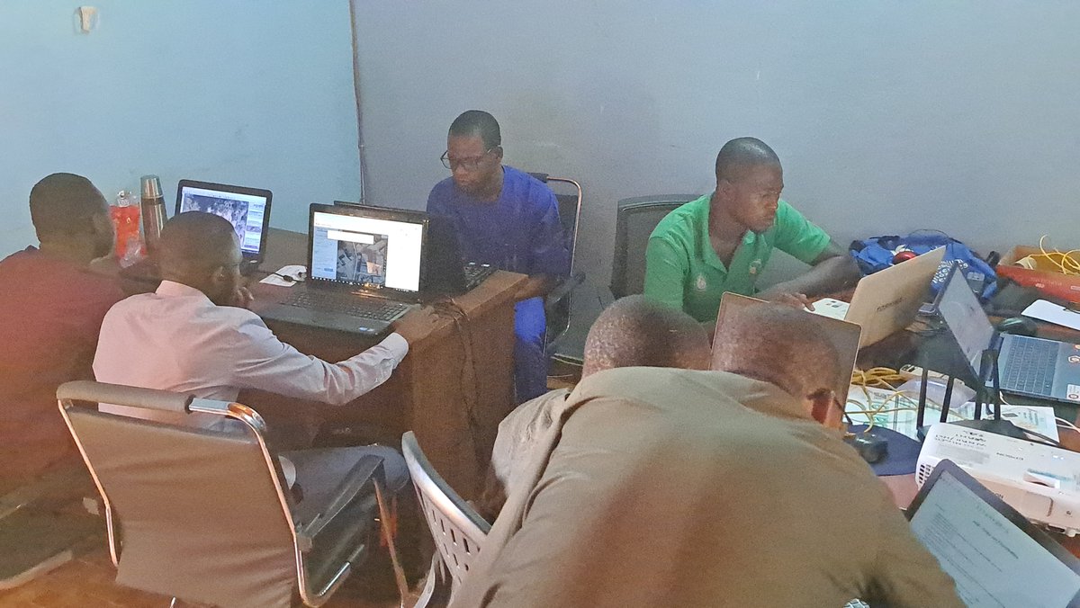 OpenStreetMap Niger (@osmniger) on Twitter photo Merci d'avoir honoré pour votre participation en présentiel et en virtuel en célébrant avec nous le 10 anniversaire de OSM au Niger avec la présence des communautés <a href="/openmapping_wna/">Open Mapping Hub - West and Northern Africa</a> <a href="/OSM_CD/">OpenStreetMap RDC</a> <a href="/OSMTogo/">OpenStreetMap Togo</a> <a href="/OSMBenin/">OpenStreetMap Bénin</a> <a href="/ONG_GeomaD/">ONG Géom@D</a> <a href="/MapTicNiger/">MapTic</a> #Map4NE #TanadiGrant Merci d'avoir honoré pour votre participation en présentiel et en virtuel en célébrant avec nous le 10 anniversaire de OSM au Niger avec la présence des communautés <a href="/openmapping_wna/">Open Mapping Hub - West and Northern Africa</a> <a href="/OSM_CD/">OpenStreetMap RDC</a> <a href="/OSMTogo/">OpenStreetMap Togo</a> <a href="/OSMBenin/">OpenStreetMap Bénin</a> <a href="/ONG_GeomaD/">ONG Géom@D</a> <a href="/MapTicNiger/">MapTic</a> #Map4NE #TanadiGrant
