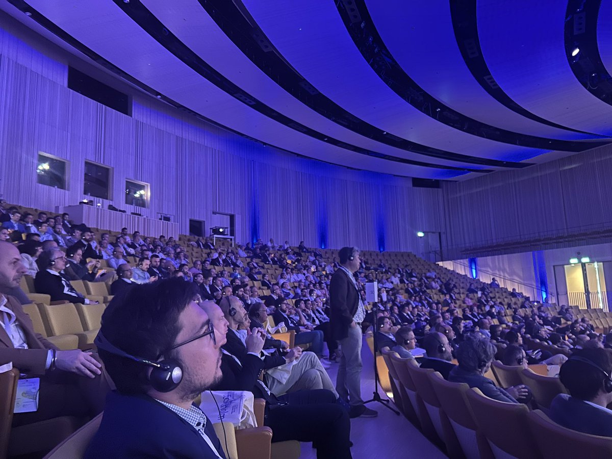 KarenFransis's tweet photo. Honored and pleased 2 be invited again for live surgery#RS-Ralp @Challenges in Robotics and Laparoscopy @CILR23 in Stockholm. 
Being the only female surgeon invited (1/28), I hope I represented female urological surgeons well !
Already looking forward to the next edition in Rome! https://t.co/Xciqadwkt1