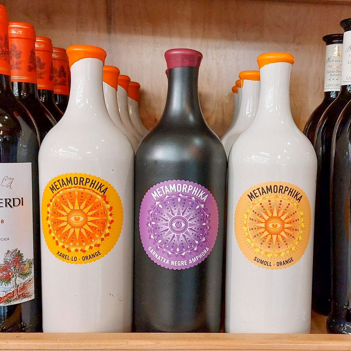 Costador 'Metamorphika' wines are back in stock! Organic and biodynamic throughout the whole wine making process. Handpicked grapes, 60/70 year old vines for $39.99 and they come in awesome clay bottles. Perfect for gifts! 🍷 <a href="/costadorwines/">Costador</a> #costadorwine #organicwine #ellwoodsvra
