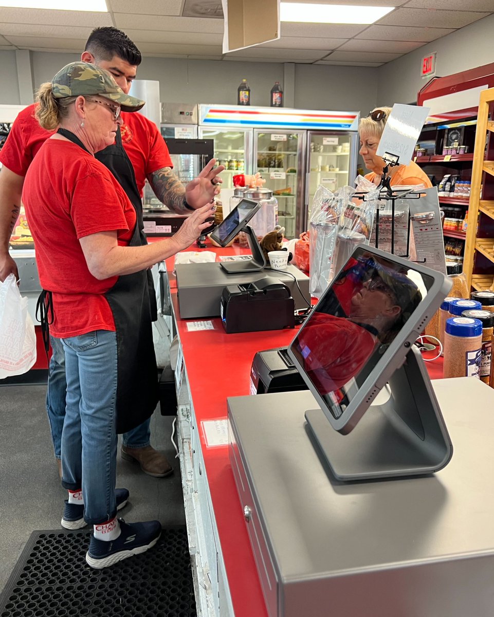 posspecialists's tweet image. Midwestern Meats is now part of the Heartland  and POS Specialists family. 👍

We are excited to get to know them better and to provide simple easy solutions for their operational and technology needs. 

#PosSpecialists
#AlwaysLocal
#heartlandhpy
#MakeEveryDayWorkBetter