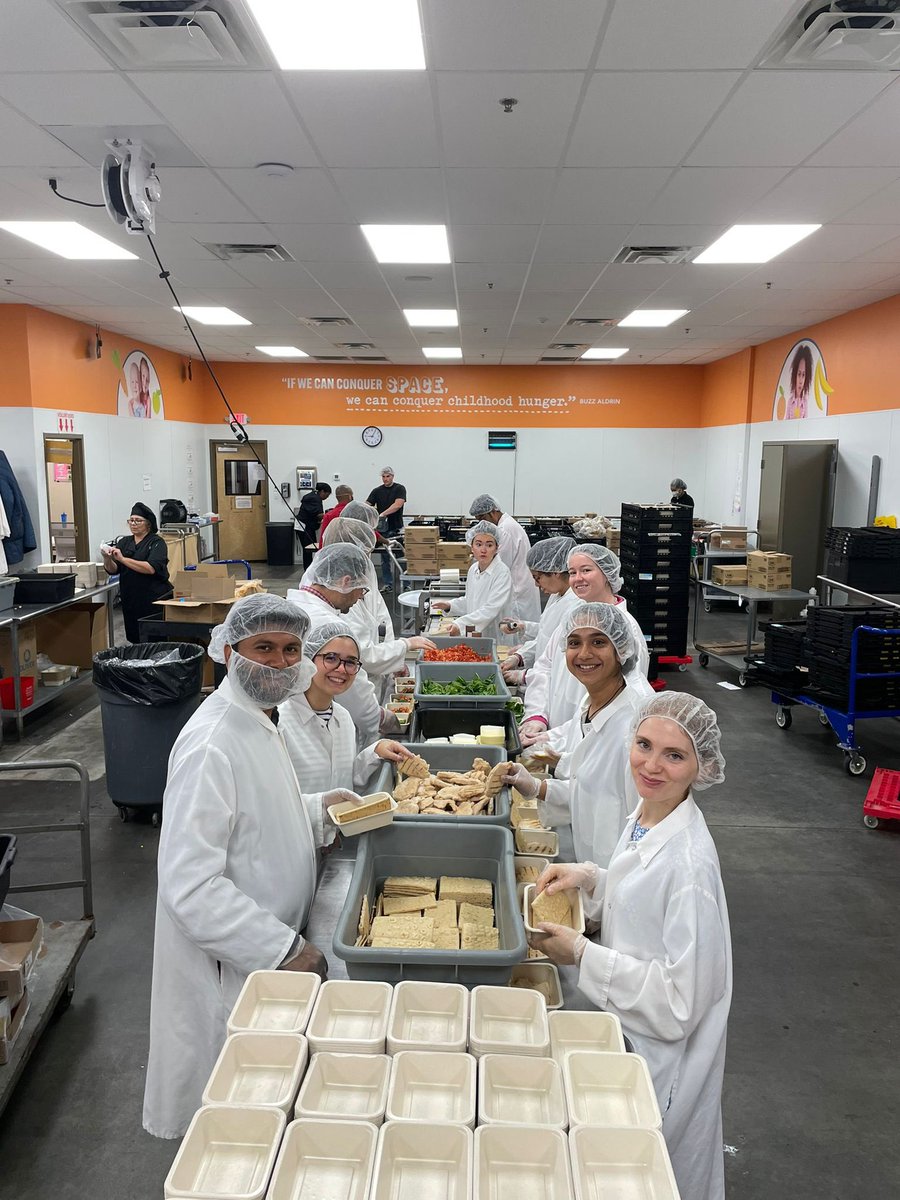 Our MSc Human Nutrition students have been participating in an international student project on the topic of #foodsecurity over in the University of Florida <a href="/UF/">FLORIDA</a> a great opportunity to apply their knowledge and skills #nutrition #research <a href="/YourStMarys/">St Mary's University</a>