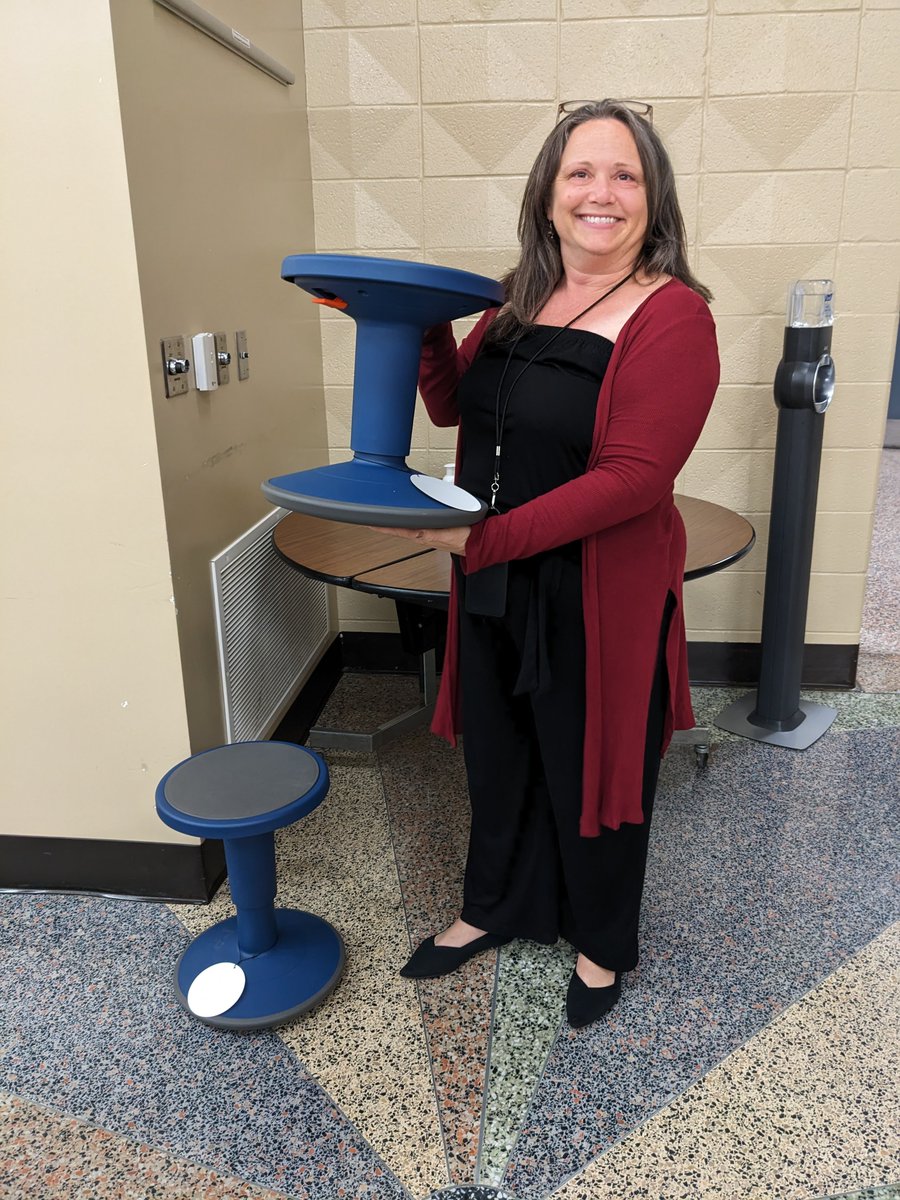 Anna McCrumb tweet media