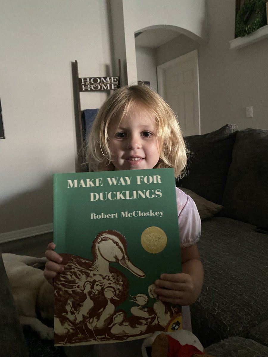 Danielle Frey tweet media