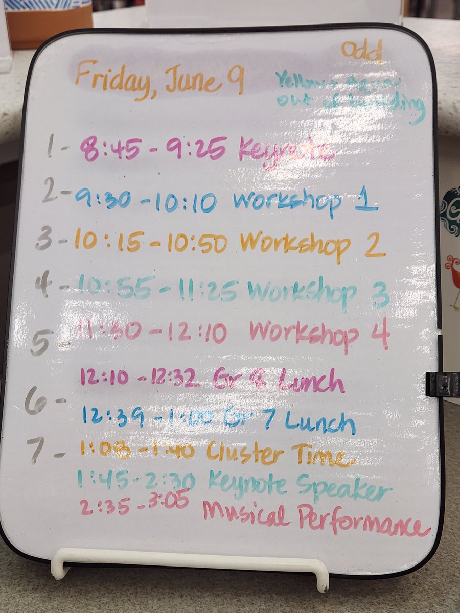 BMSLibraryRI's tweet image. First in-person BMS Career Day in a very long time, and it is AMAZING! Kids dressed professionally and are ready to learn from our adult speakers. The Keynote was INSPIRING! #bmsshines