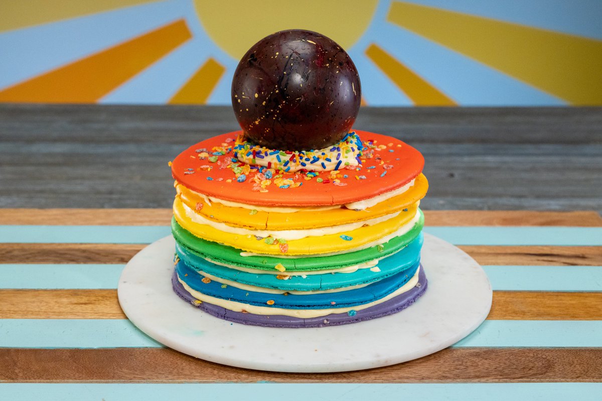 Here’s a closer look at the bakers’ rainbow Pride desserts 🏳️‍🌈😍 #SummerBakingChampionship