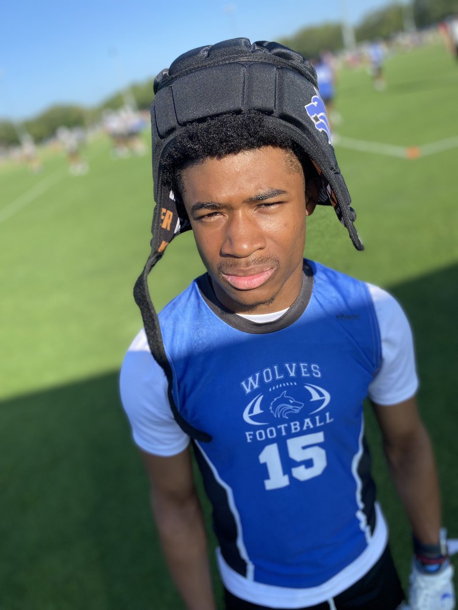 7 on 7 ready! 🏈💪🏾🐺 #RecruitWest #WestWolves @WolvesPlano