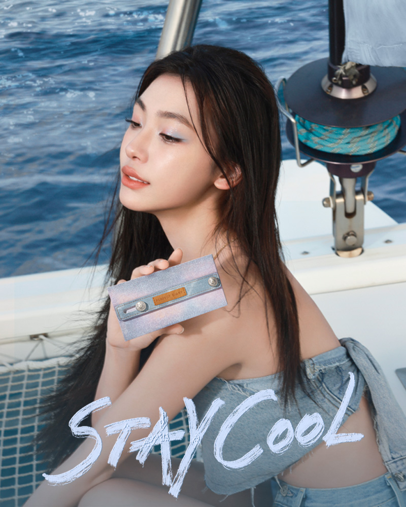 PerfectDiary_us's tweet photo. Add the denim BLUE💙 to your summer time!
Our NEW Designer Eyes And Cheeks Palette (Denim Limited Edition) is designed to popularize blue-tone denim style looks!👀
Slay the pool party with this brilliant eyeshadow look! 🌊

🛒: https://t.co/9rDdxF6Eaa https://t.co/WOf8bPnSnW
