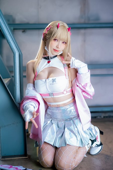 Twitterのコスプレ画像38