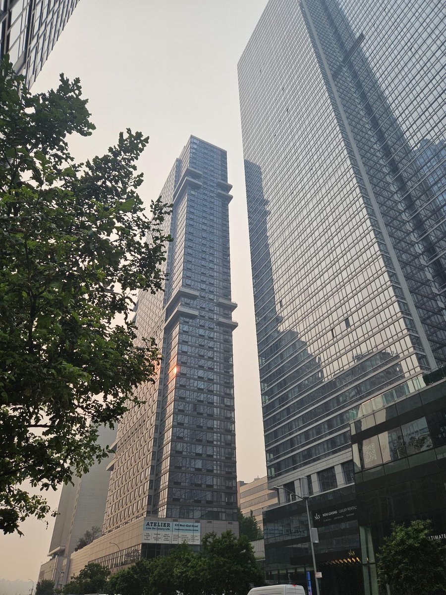 EuroheatPower's tweet image. We're excited to be in #NYC 🗽 for the @Reuters  #GlobalEnergyForum, where our Managing Director, @ABClimate, is showcasing the crucial role of #cleanheating techs in the #global #energy #transition through a lively workshop🤩

Let's make the perfect recipe for #CleanHeat!👩‍🍳