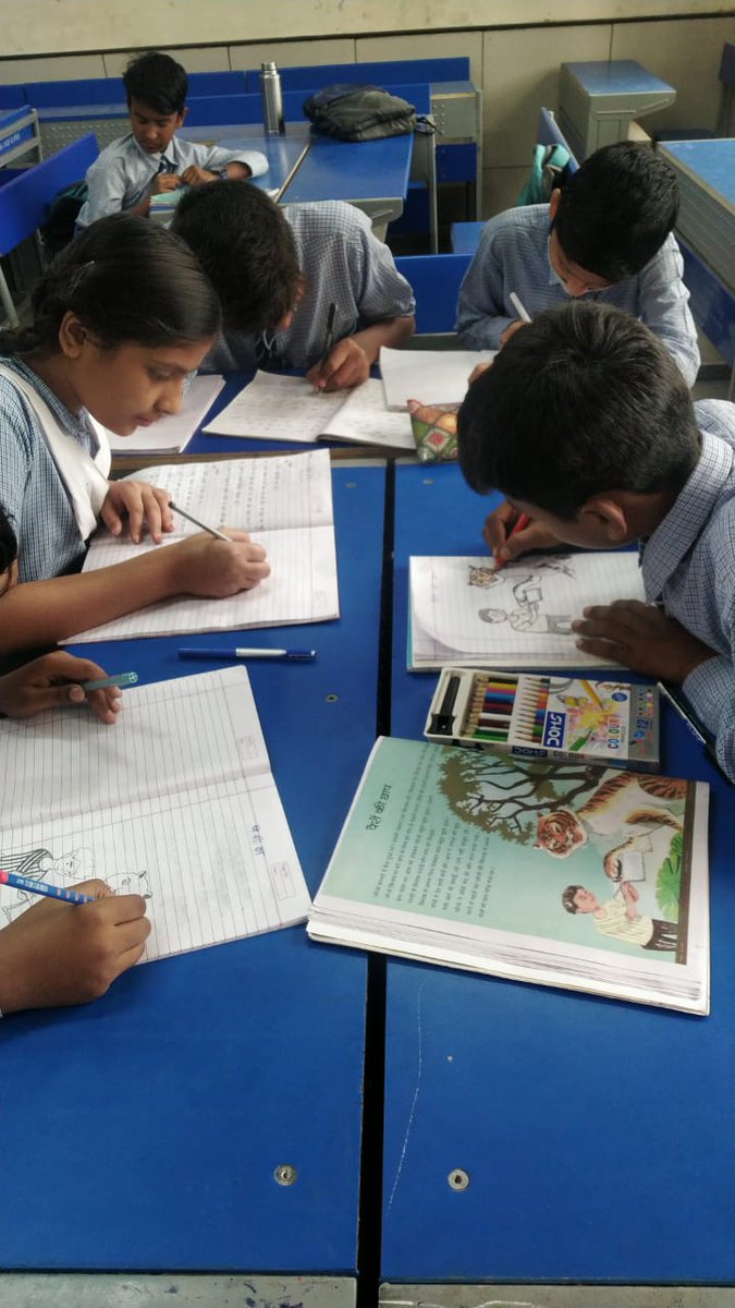 gcssspv's tweet photo. Just feel the energy ,enthusiasm and creativity of our students during summer camp🌸🌸🎉🎉 Gratitude @Dir_Education @gcssspv https://t.co/Xtj1GSWzMw