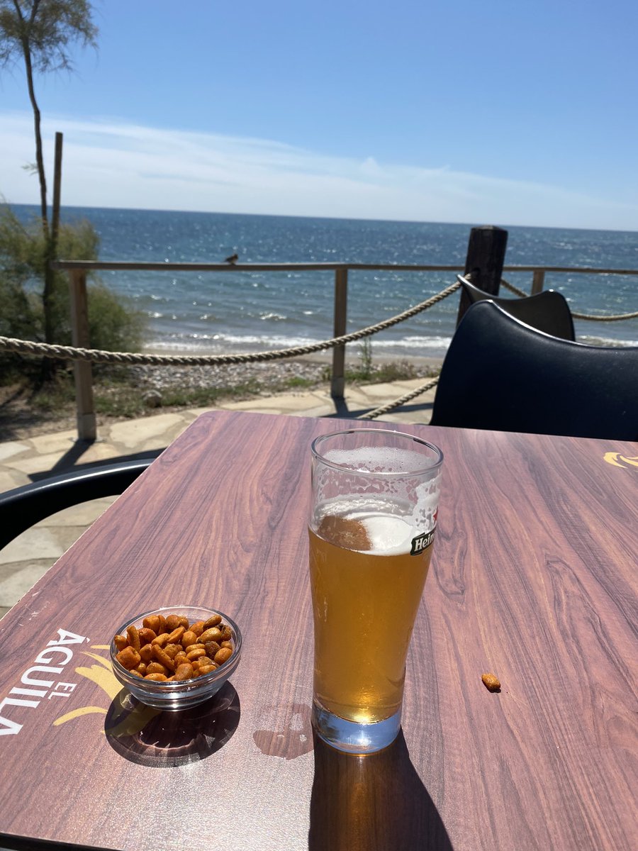 ISA1879's tweet image. Días de relax #notwork #nitanmal #oropesa