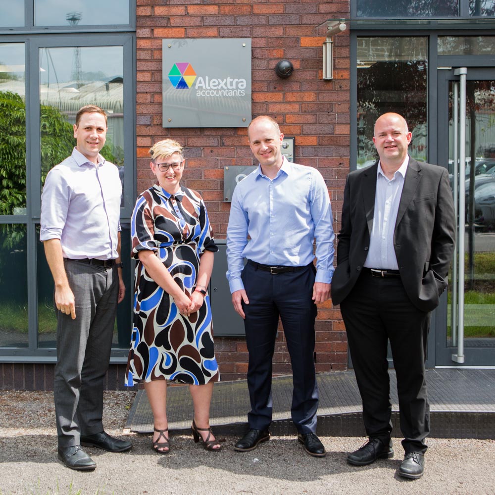 We are delighted to announce the promotion of Joanne Hamilton to Associate Tax Director and the appointment of Wayne Riley as Associate Audit Director. See their full stories about their new roles on the Alextra website - rb.gy/pinds #Tax #Audit #Accountancy