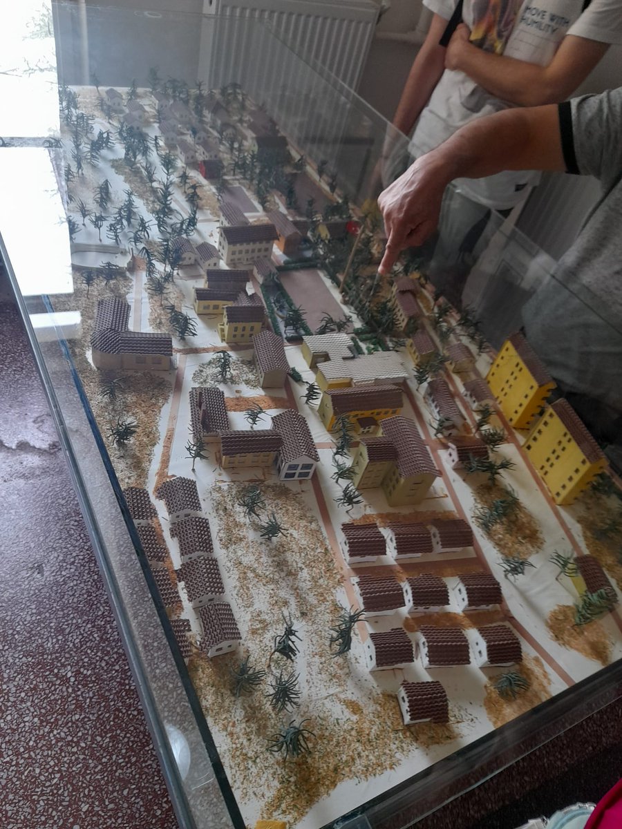 asbusovat's tweet photo. Asbü Sosyoloji ve Araştırmalar Öğrenci topluluğu tarihi Hasanoğlan Köy Enstitüsü ve mevcut durumda Hasanoğlan Atatürk Fen Lisesini gezerek tarihi, kültürel ve sosyolojik analizler yapmıştır. https://t.co/ICBmjF0khq