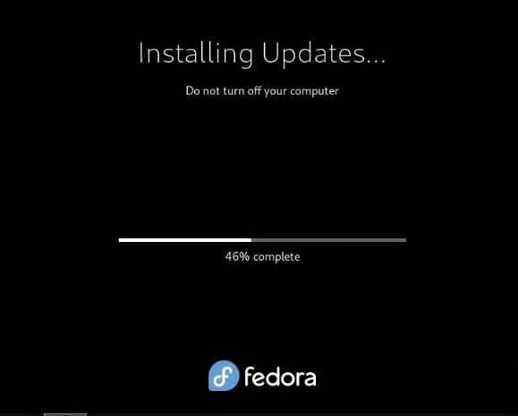 hkdb's tweet image. Things that make you go hum... What is this? Windows? #FedoraLinux #WindowsUpdate #懷疑人生 #精神錯亂 #AmIHallusinating #Linux #Redhat #Opensource