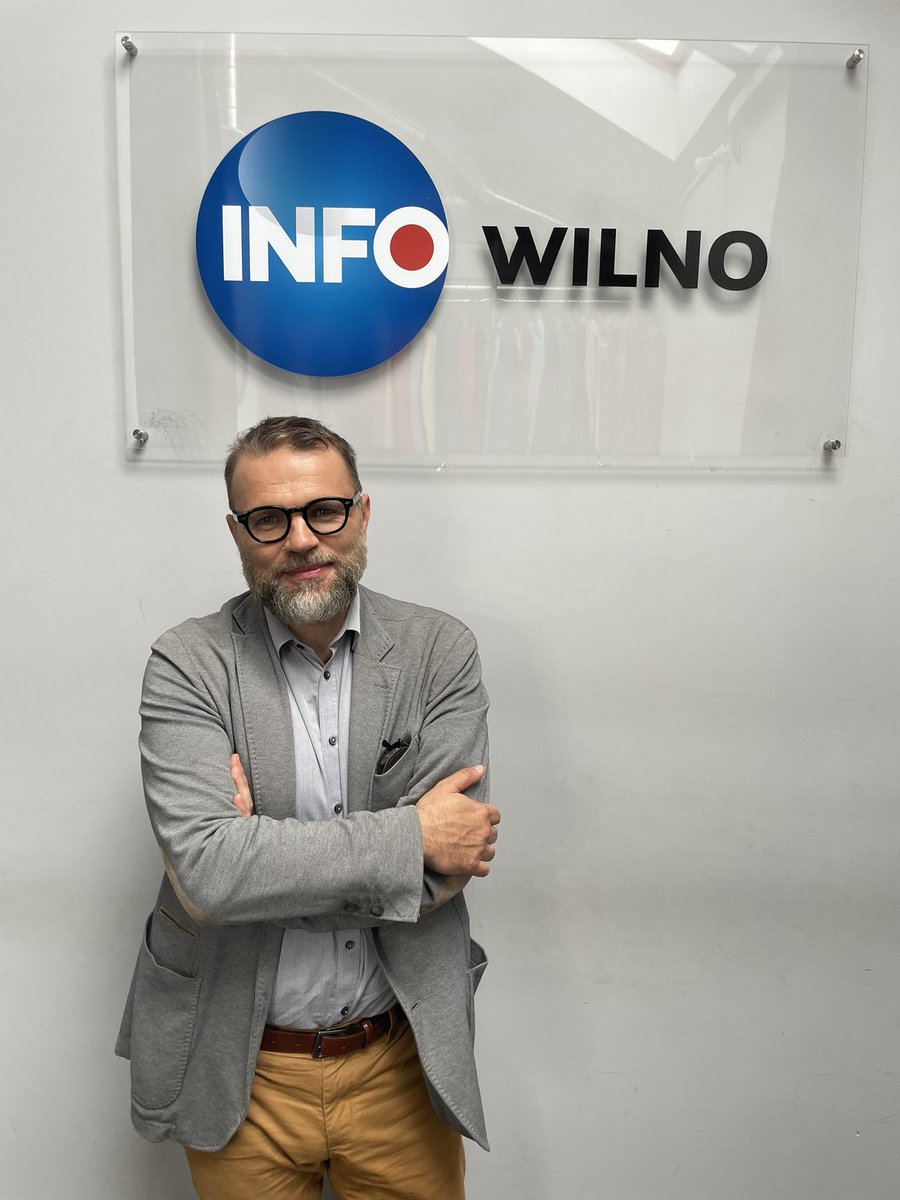 dr Piotr Napierała on Twitter "do Wilna chyba jeszcze wieści nie