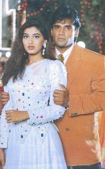 Kailash55562110's tweet image. 9 Jun1995 
All time my favourite movie Gaddaar ❤️
Love you  my idol @SunielVShetty
Sir ❤️
#SunielShetty #SonaliBendre  #MohanJoshi  #AlokNath

#Sameer
#28YearsOfGaddaar