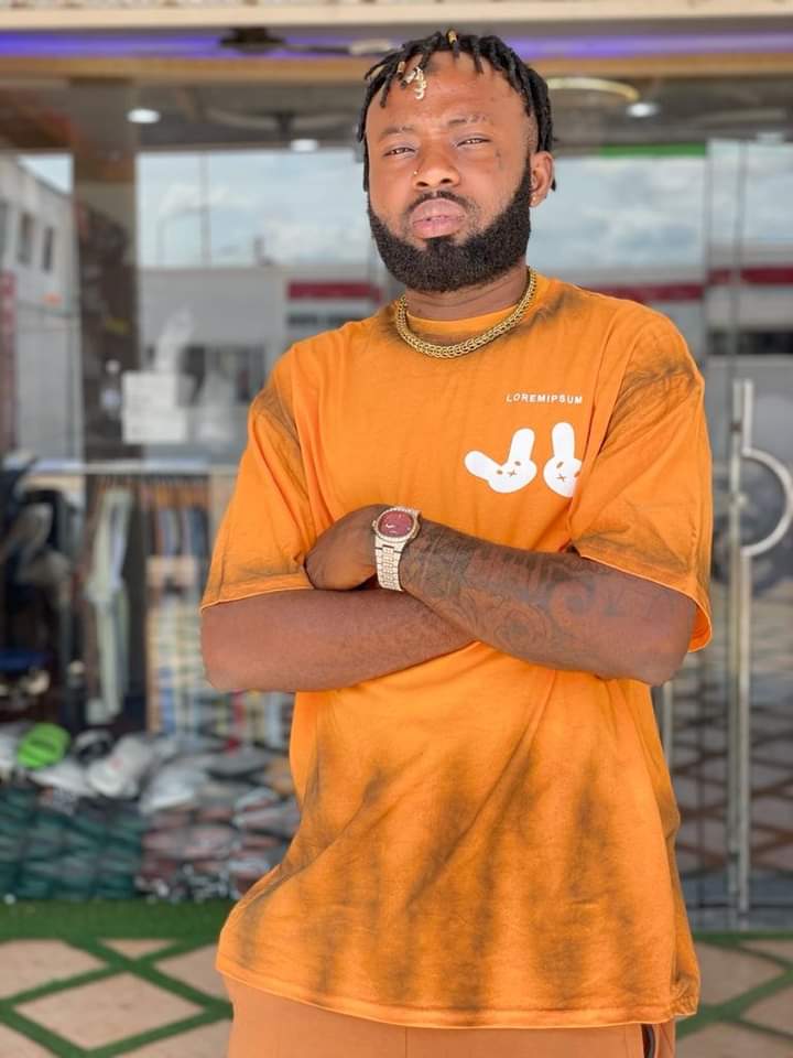 shizzy_banks's tweet photo. The #Beef isn't over yet ooo ๐๐คฃ๐คฃ๐๐. We are making arrangement for more rooms to accommodate it.
This is solely going to be a Lyrical battle ๐ฅ๐ฅ๐ฅ๐ต๐ถ.
Nambawan Vs Showbowy Gh
We doing it the street way now ๐๐๐.
#Nambawan #Showbowy https://t.co/78UTb8y5no