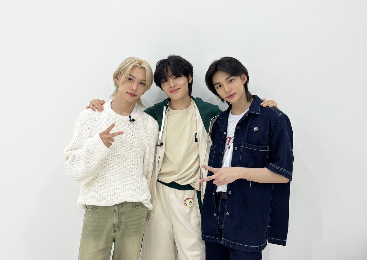 [SKZ-BEHIND📸] 

아기와 함께한 특별한 시간💫
다음주 2화도 기대해주세요!😊 

youtu.be/uY8K6Ave_As 

#StrayKids #스트레이키즈
#현진 #Hyunjin
#필릭스 #Felix
#아이엔 #I_N 
#5_STAR
#특 #S_Class
#아이클라우드 #슈돌 
#StrayKidsComeback
#YouMakeStrayKidsStay