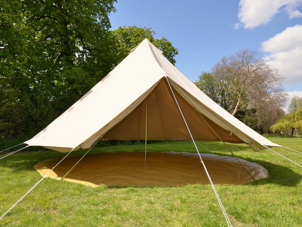 6 metre Standard Bell Tent 🏕 from £632.50
belltent.co.uk/products/6m-st…

Visit our online store for all your bell tent and camping needs.

#belltentuk #belltent #camping #tents #accessories