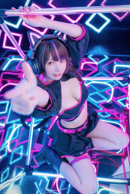 Twitterのコスプレ画像17