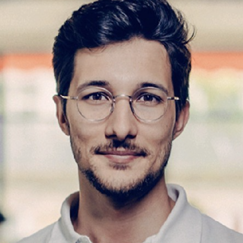 📌 [#AmphiDébat #UODC] « Relier besoins des #Entreprises et #Talents des #Réfugiés ? La disruption d'<a href="/eachOne_co/">each One</a> face aux difficultés de #Recrutement » avec <a href="/TheoScubla/">Théo Scubla</a> 
📆Mardi 20/06/2023 (18h15-20h) En Présentiel (#Paris6) + Webinaire
👉Infos/Inscription uodc.fr/les-amphis-deb…