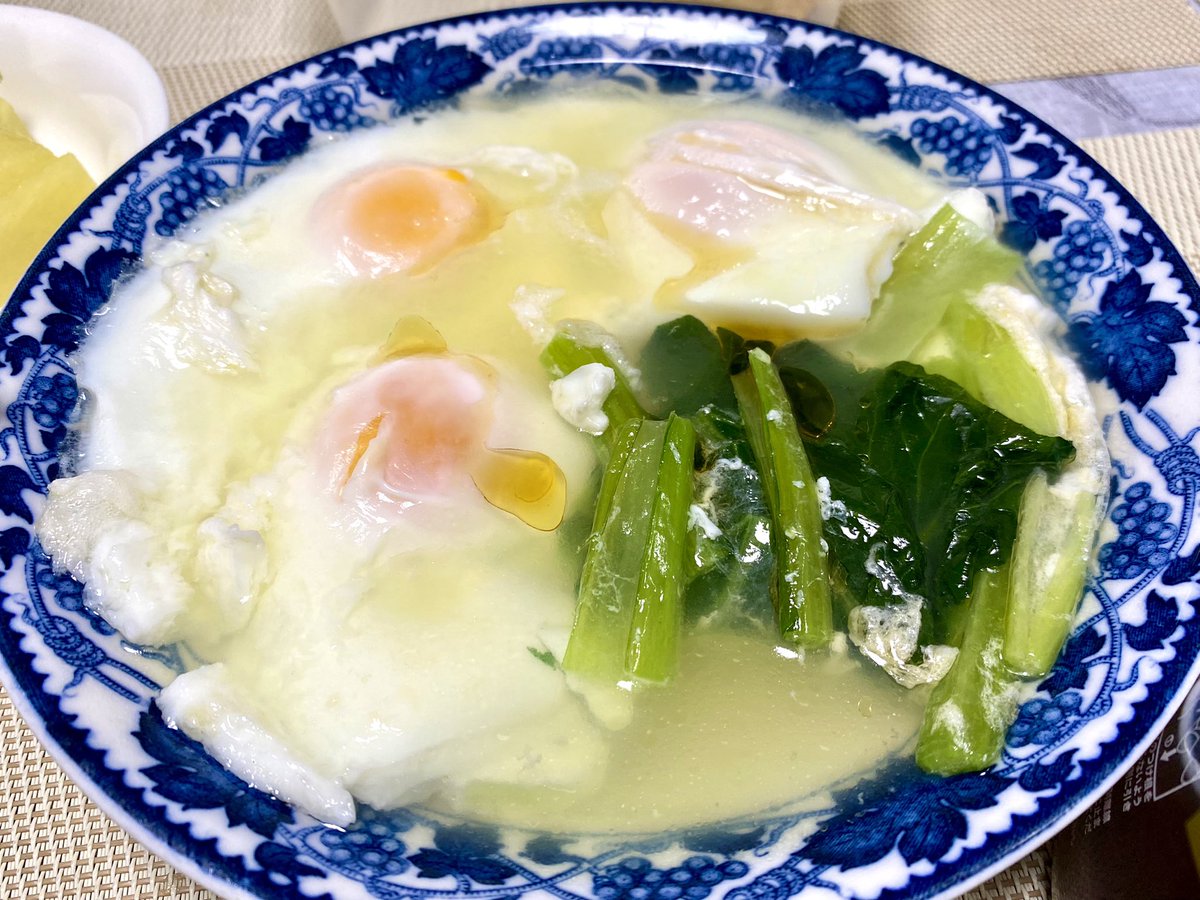 夕飯だ⁉️ https://t.co/h51GxmRAf5