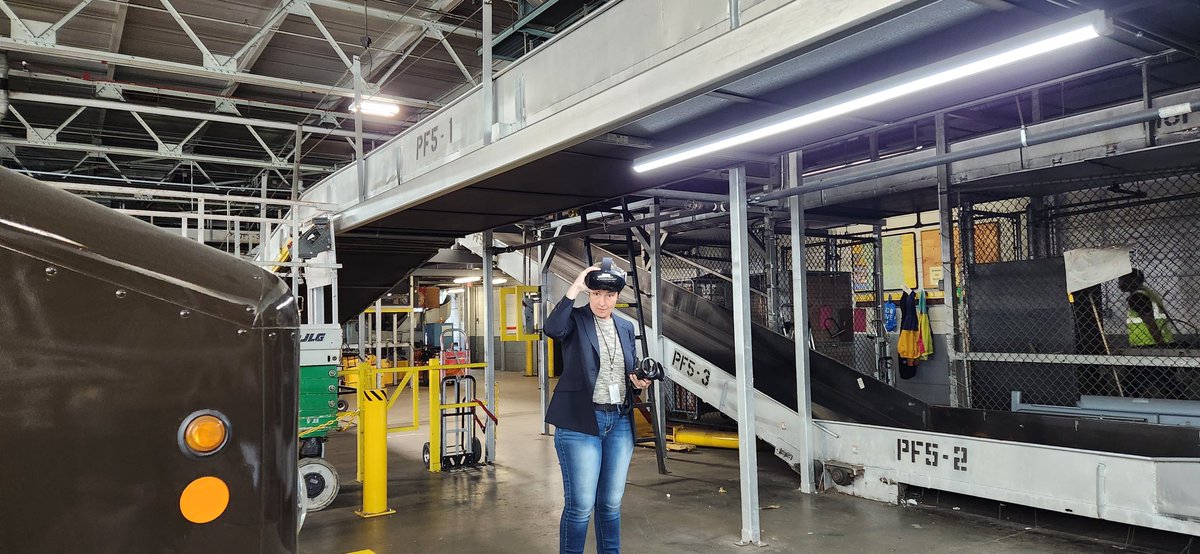 MarkGrob1's tweet photo. #UPS #healthandwellness #XR #Dev #Integrad 
Amazing and fast week for #UPSers collaboration, sharing innovation for the business we love. XRdoers from Integrad and Health and Safety meetup this week, shared and updated each other on the practices/training we are developing. https://t.co/RLux78xocS