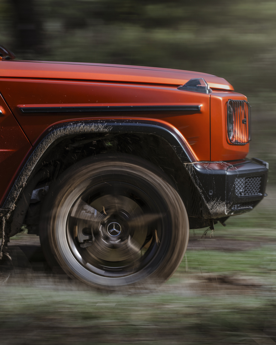 Prepared for anything: The G-Class setting off on new adventures and unique experiences off the beaten track.

#StrongerThanTime #GClass #LegendaryRides #MercedesBenzIndia