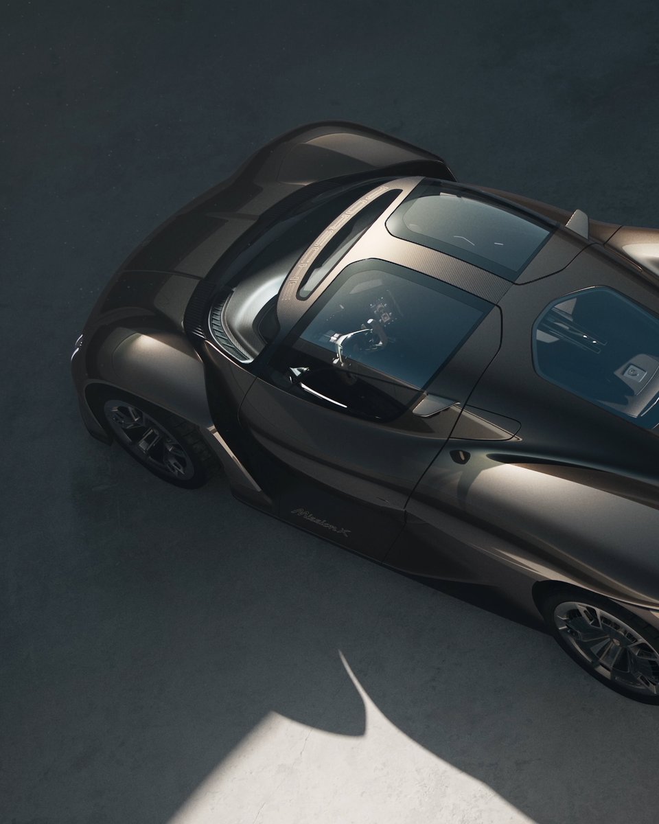 When tomorrow calls — you better answer. Teaming up with the great people at <a href="/GrabarzPartner/">Grabarz & Partner</a>  and enthusiasts at <a href="/Porsche/">Porsche</a> 's headquarters, we created the 90 second cinematic reveal film for Porsche’s vision of the future – Mission X.

sehsucht.de/porsche-x23/