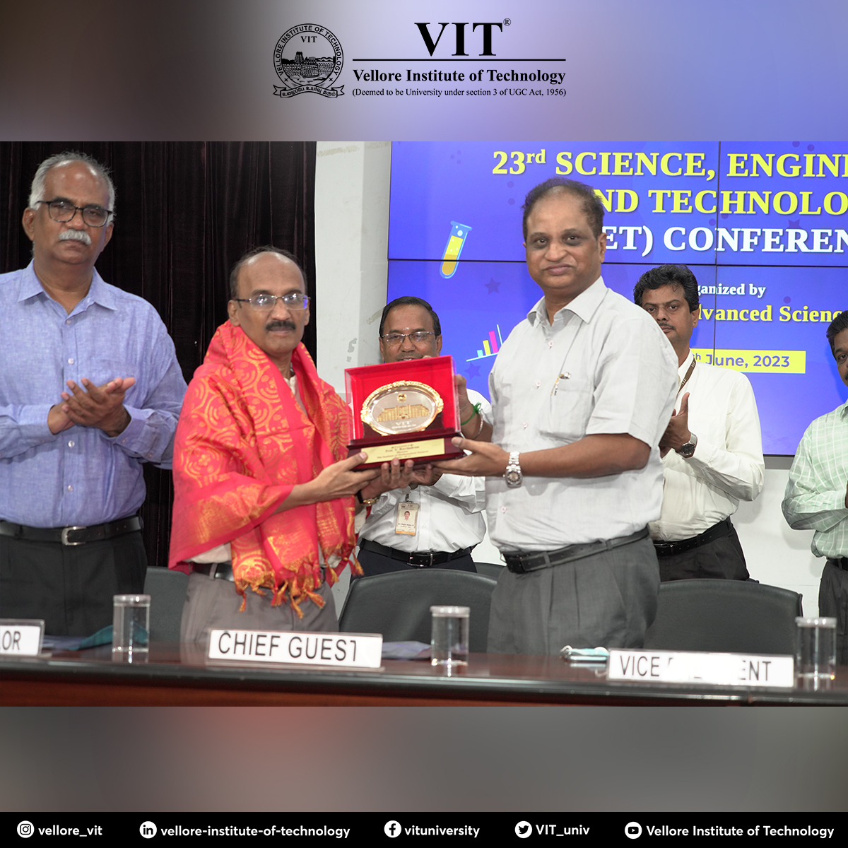 VIT_univ's tweet photo. #SAS organised the 23rd #Science, #Engineering, and #Technology (#SET) Conference on June 8th and 9th, 2023 to present their research ideas, and the keynote speaker, Prof. Ravindran, recommended students to concentrate their #research using #DesignThinking

#VIT #SETConference https://t.co/bRkv30zzOU