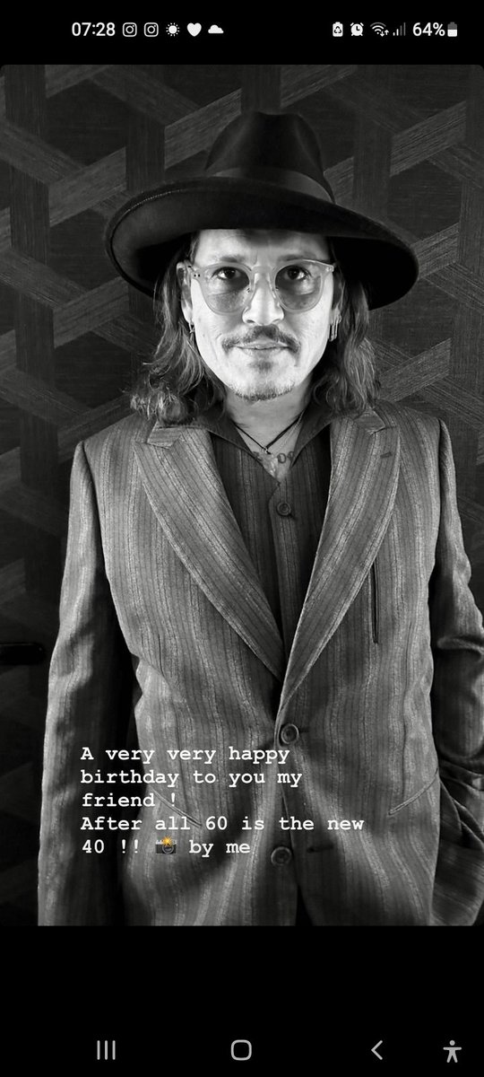 ✨️ 'A very very happy birthday to you my friend! After all 60 is the new 40'

Via victoriabrynner
#HappyBirthdayJohnnyDepp #Happy60thBirthdayJohnnyDepp