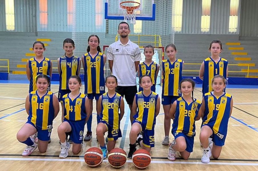PequeStarMini's tweet photo. 📢📷 Presentamos a los equipos FEMENINOS de la X Edición del PequeStar Mini 2023  

Desde la provincia de Córdoba @cdlasallebasket  @FAB_Cordoba

@GMASB_
#promesas #pequestar https://t.co/6jowyi8ohQ