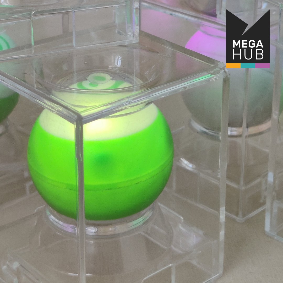 Vieni a vedere come si programmano i robot 💥 Sabato prossimo, il 17 giugno durante la festa di compleanno di Megahub, faremo dei laboratori gratuiti con Sphero

#7anniMegahub #fablab #coworking #Schio

#codeyrocky  #wedo2 #maker 
#robot #robotica #roboticaeducativa